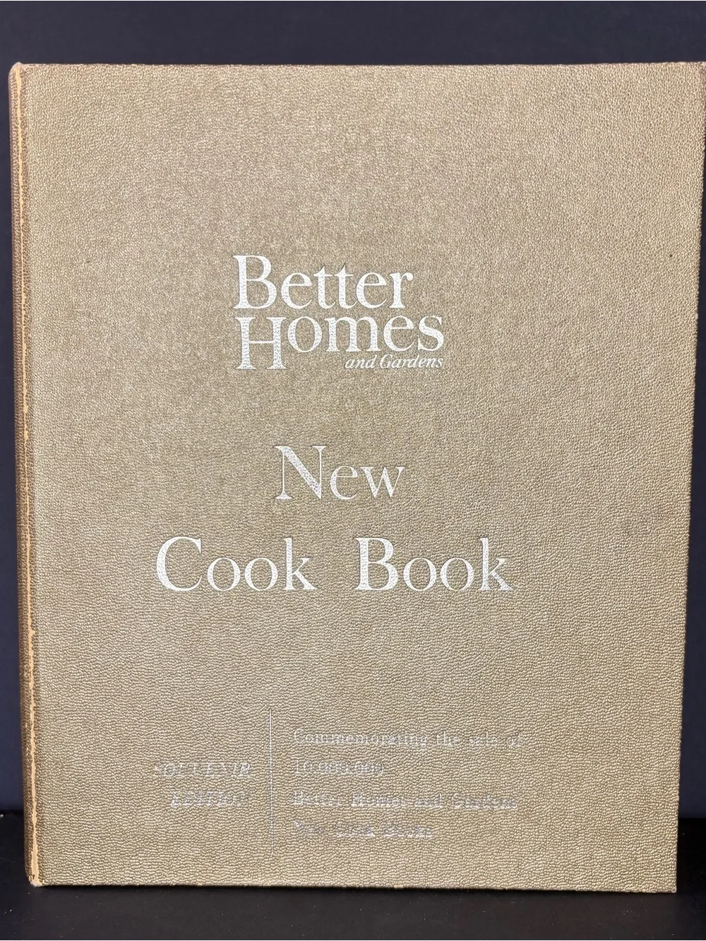 Better Homes And Gardens New Cook Book Souvenir Edition 1965 Gold Hardcover